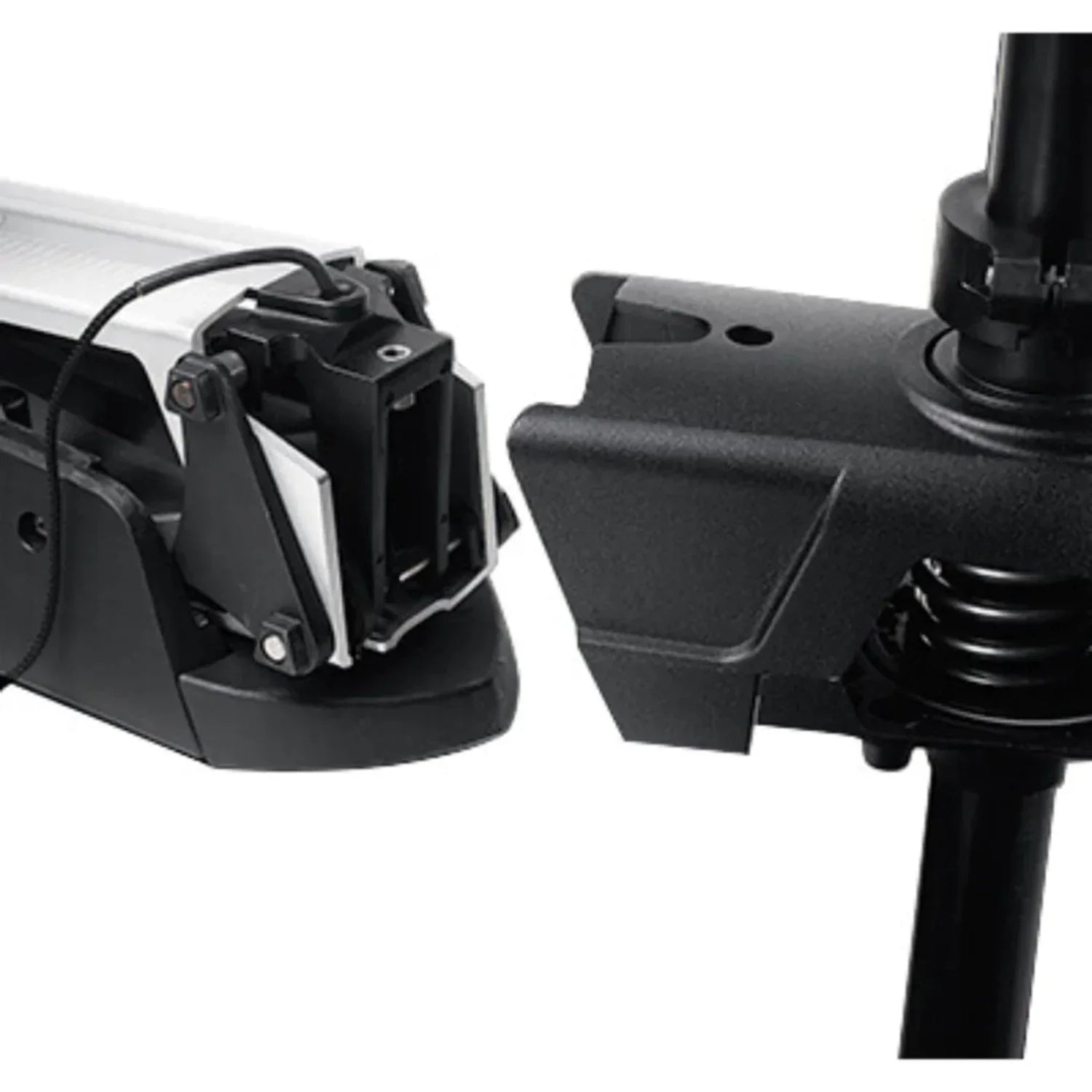 Minn Kota 1368668 24V 80 lbs Fortrex Trolling Motor with Dual Spectrum Chirp