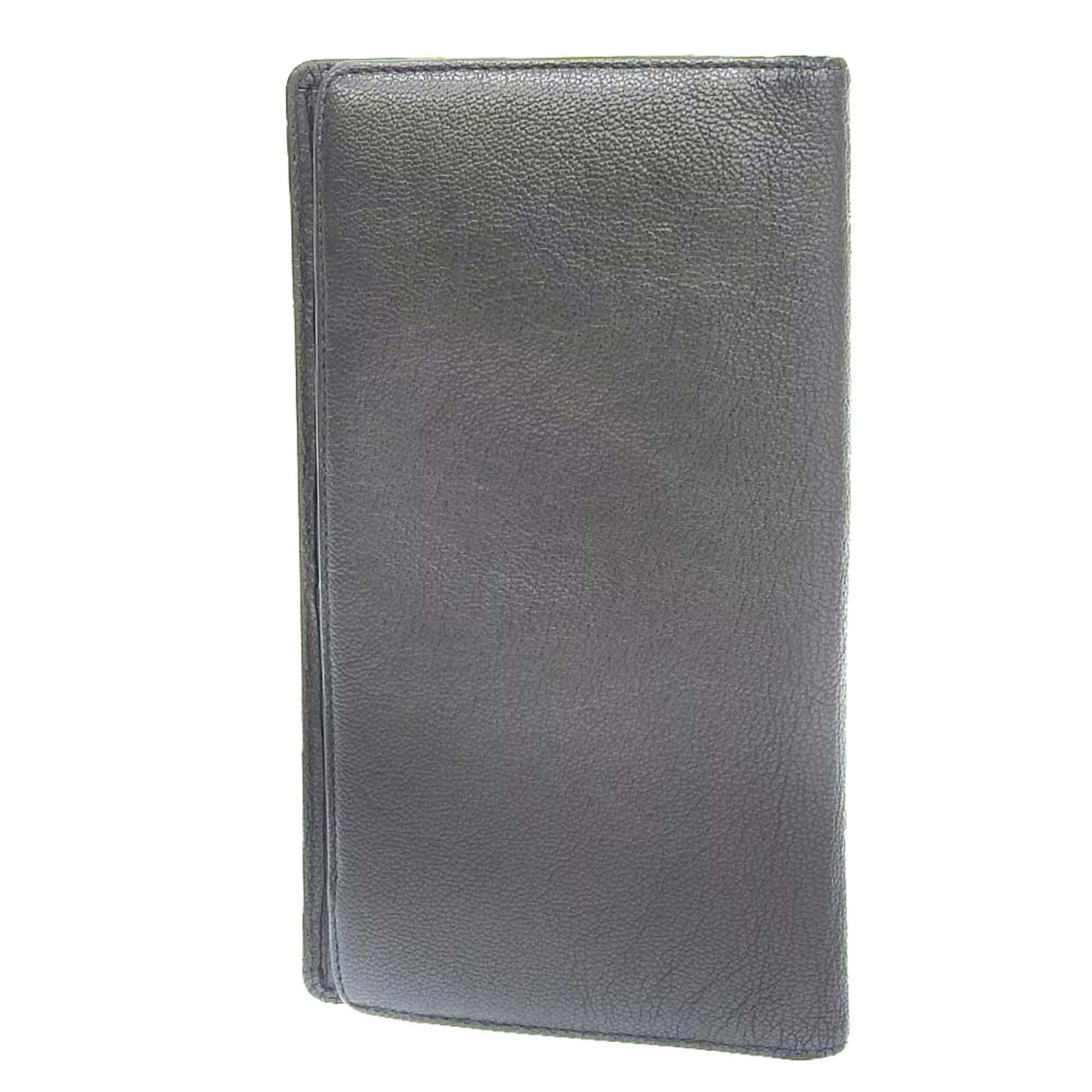 Pre-Owned Chanel CHANEL here mark bi-fold long wallet metallic lambskin gray No. 11 with seal (Fair)